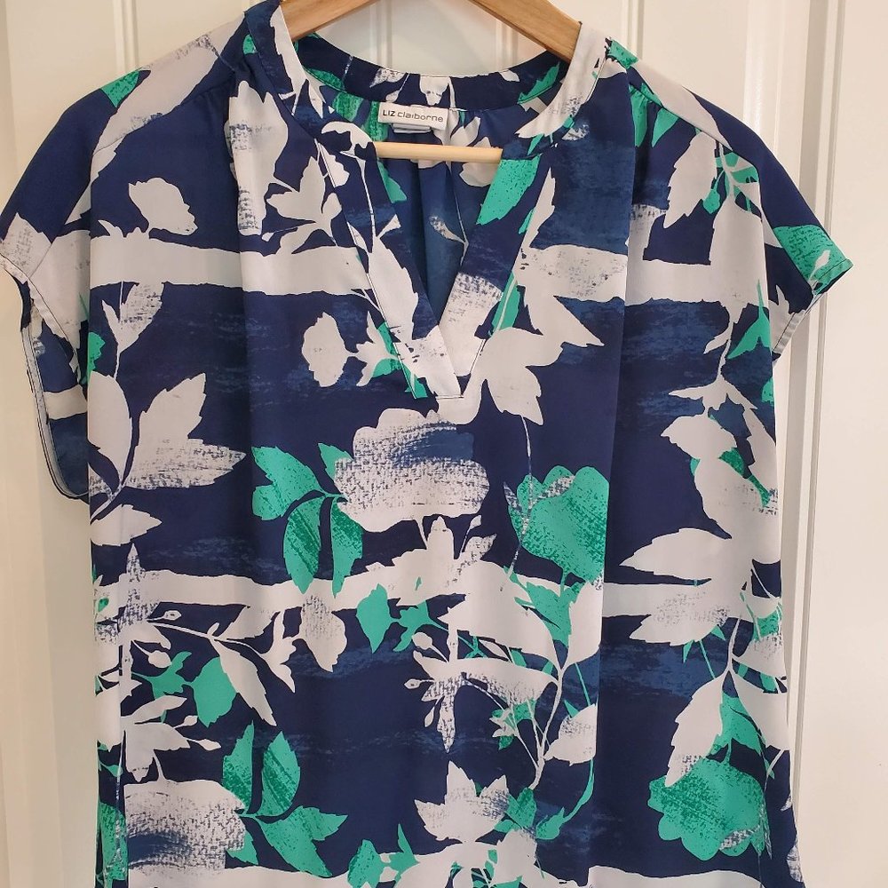 Liz Claiborne Short Sleeve Blouse